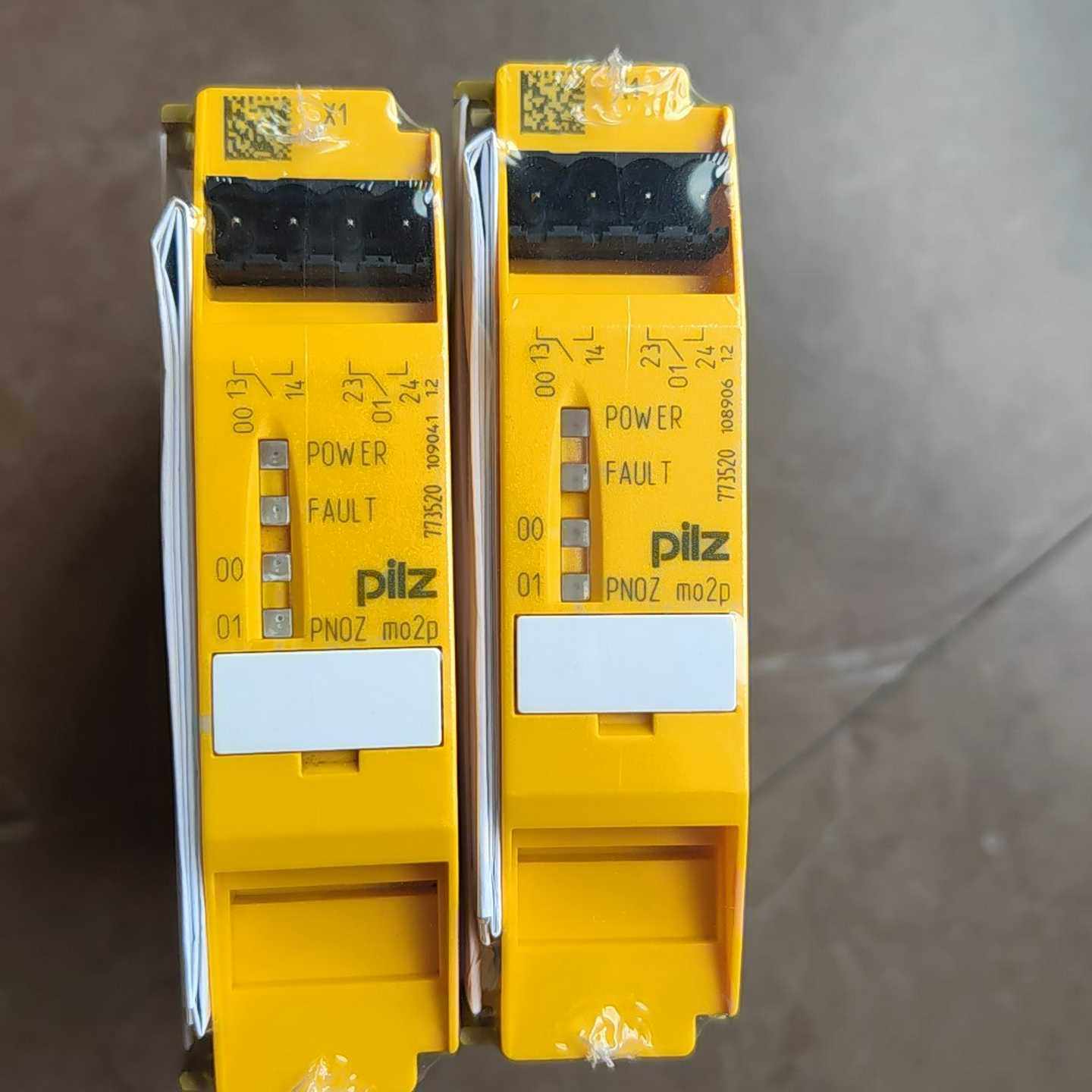 皮尔兹PiIZ安全继电器PNOZ 773520德国原~询价,厨房电器,其它厨房家电配件,淘宝优惠券,粉丝福利购,淘宝优惠卷