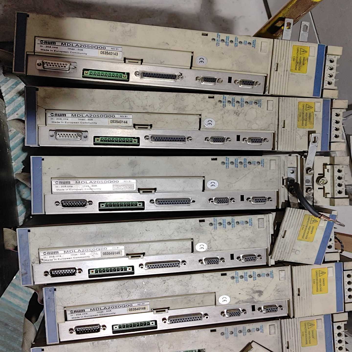 NUM钮穆MDLA2050Q00来自欧洲制造。每个驱动器都可