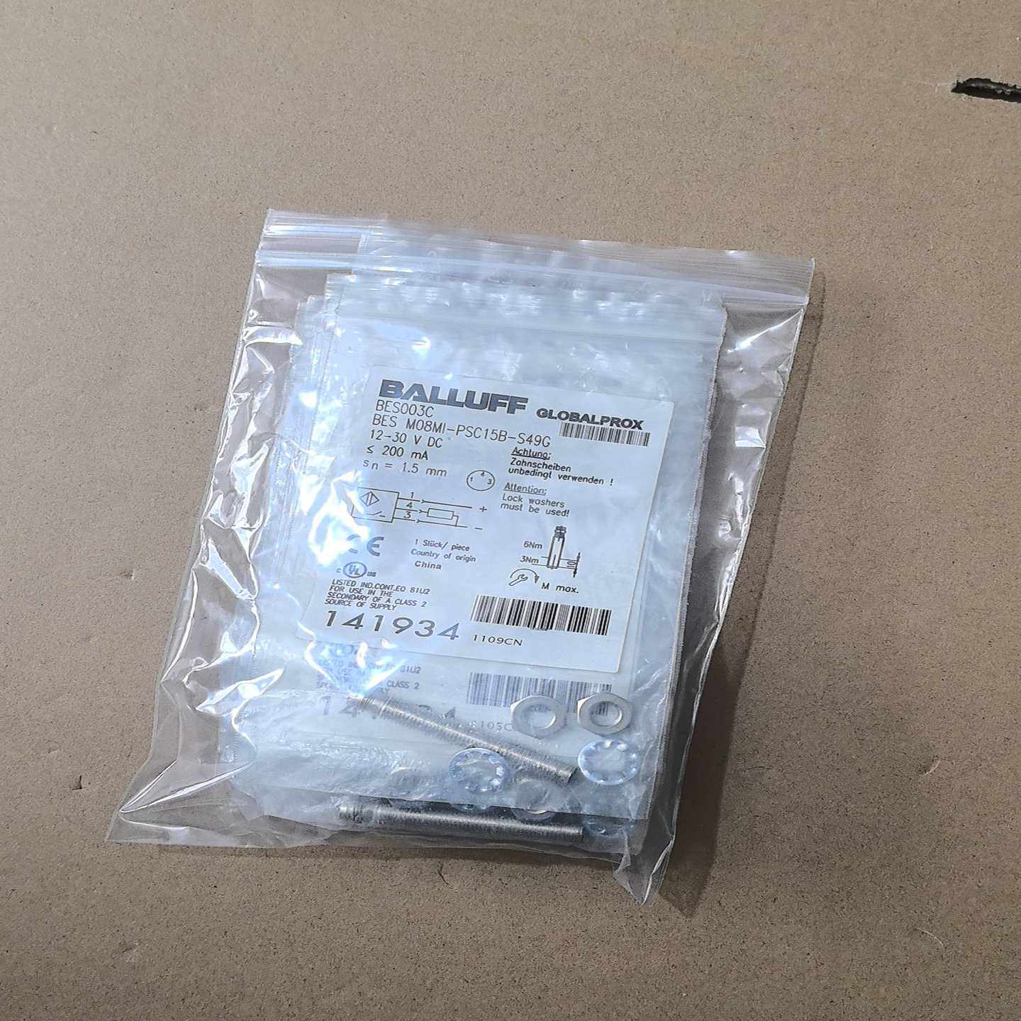 BES003C巴鲁夫电感式接近开关BESM08MI询价