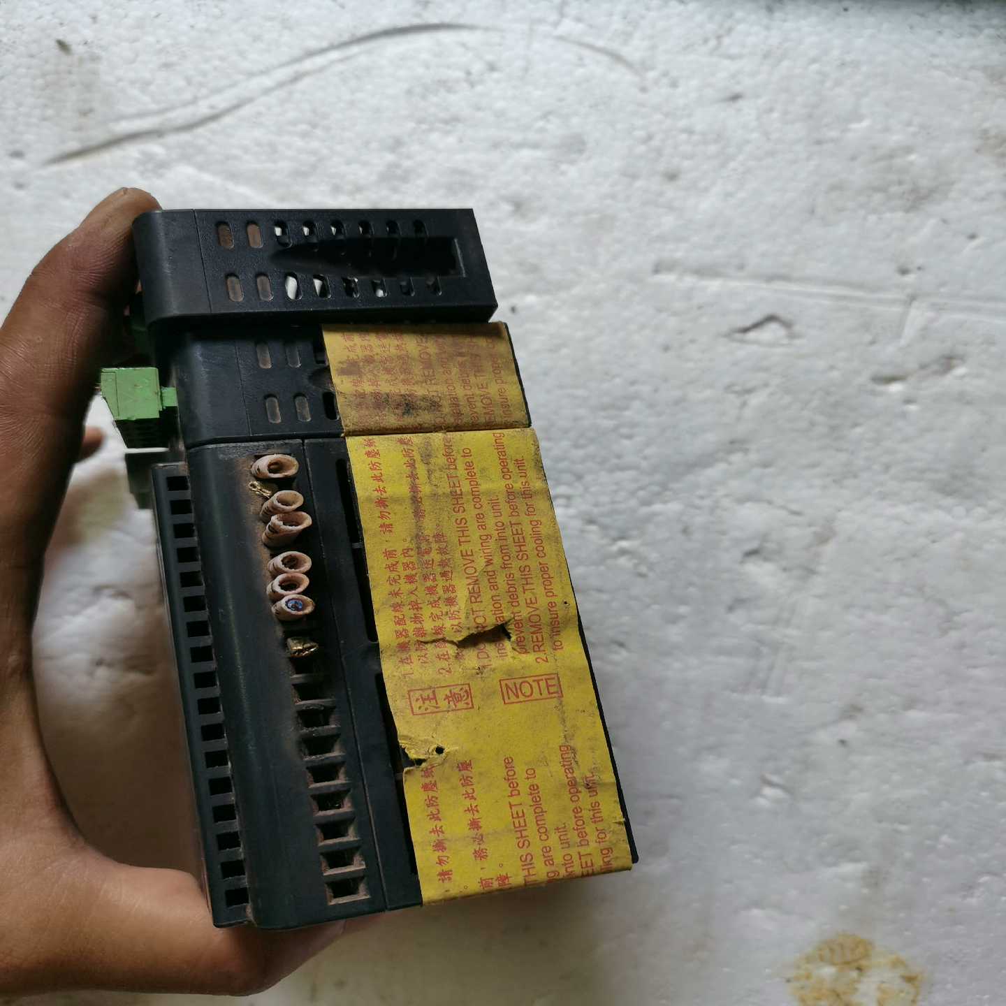 议价台湾永宏PLCB1-24MR2-D24....B1-C0现货/维修