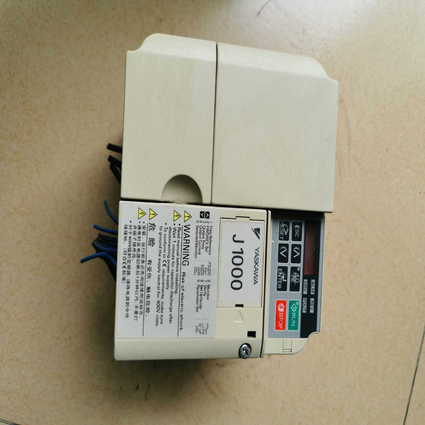 安川变频器ClMR-JB4A0011BAA，实物图片正常，拆询价