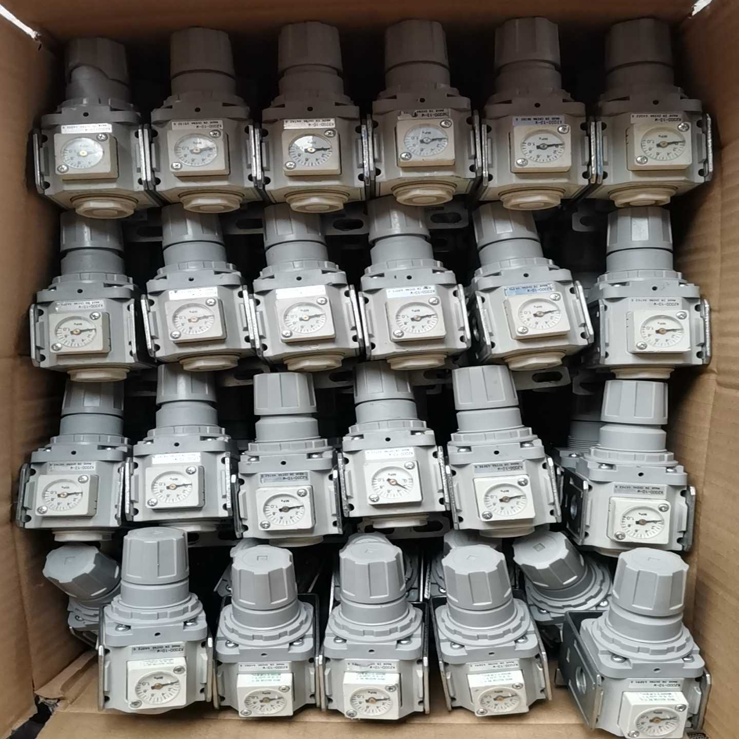 直流接触器LC1D32JD12vDc询价