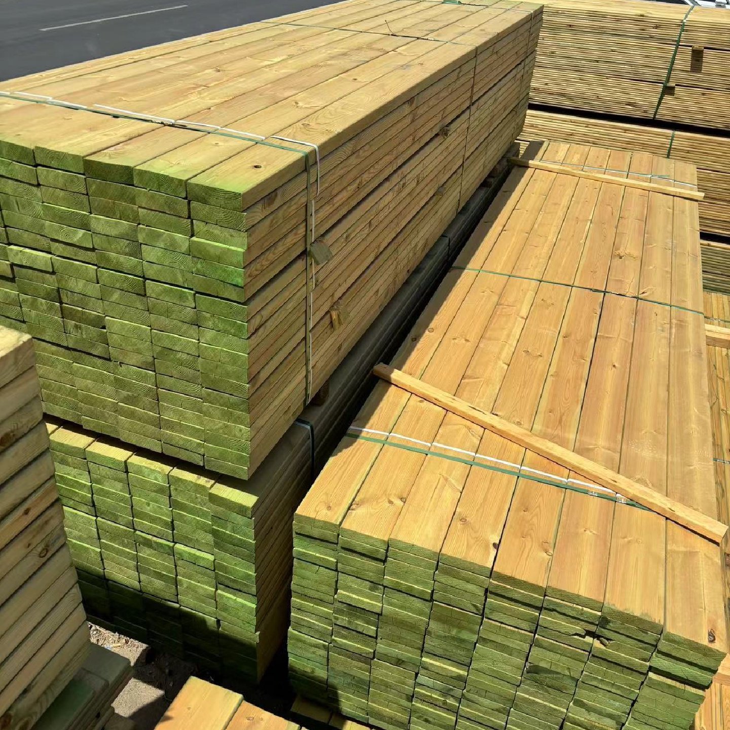 碳化木防腐木户外木露台凳板护墙地台板木方龙骨沈阳厂家,基础建材,防腐木,淘宝优惠券,粉丝福利购,淘宝优惠卷