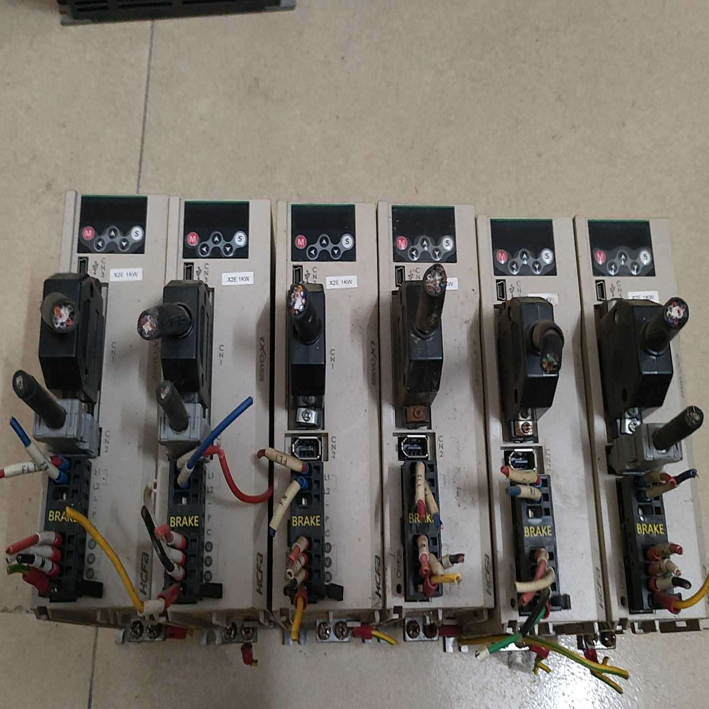 禾川伺服驱动器SV-X2EA100A-A，几乎全新，1KW功