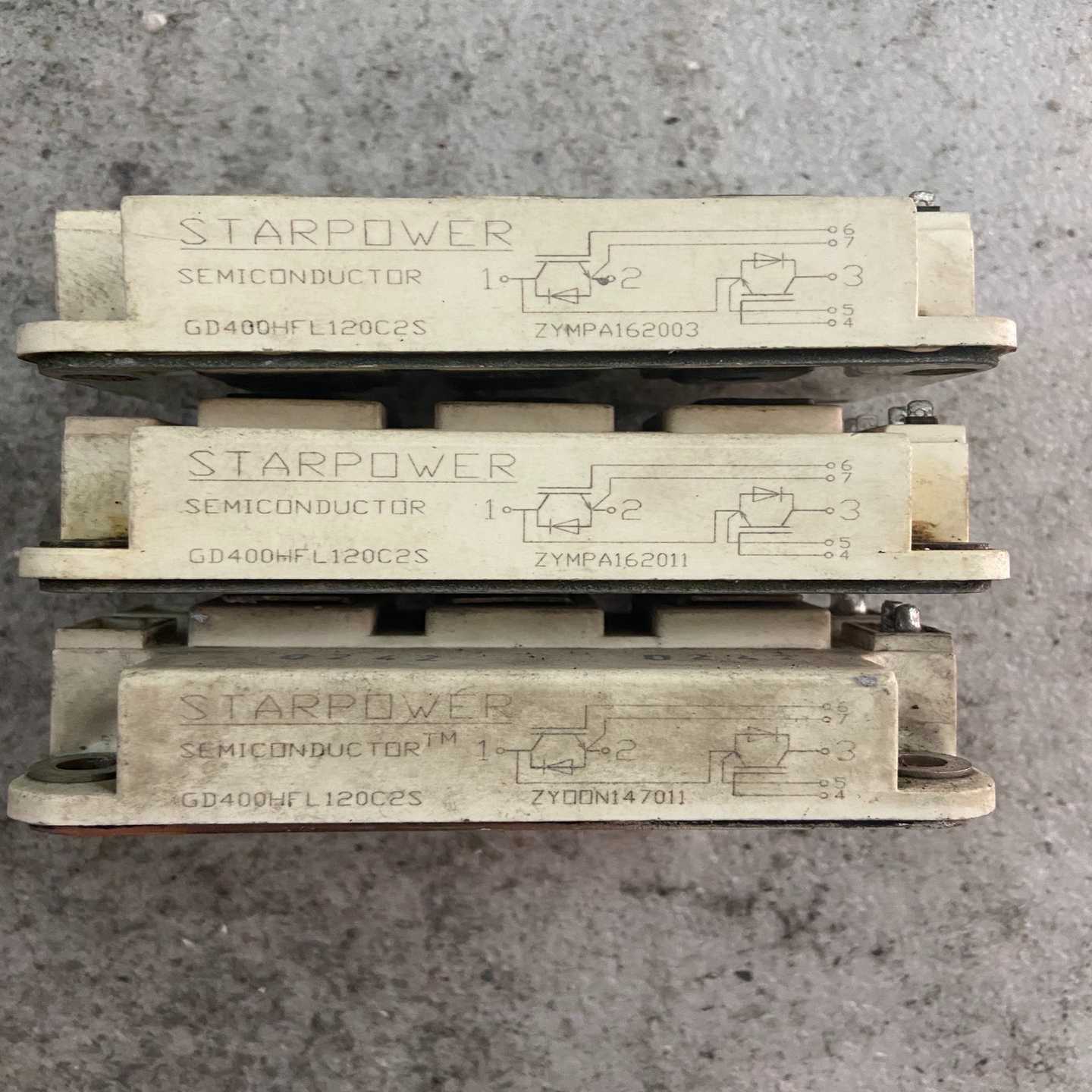 咨询-GD400HFL120C2S，400A1200V/IGBT/