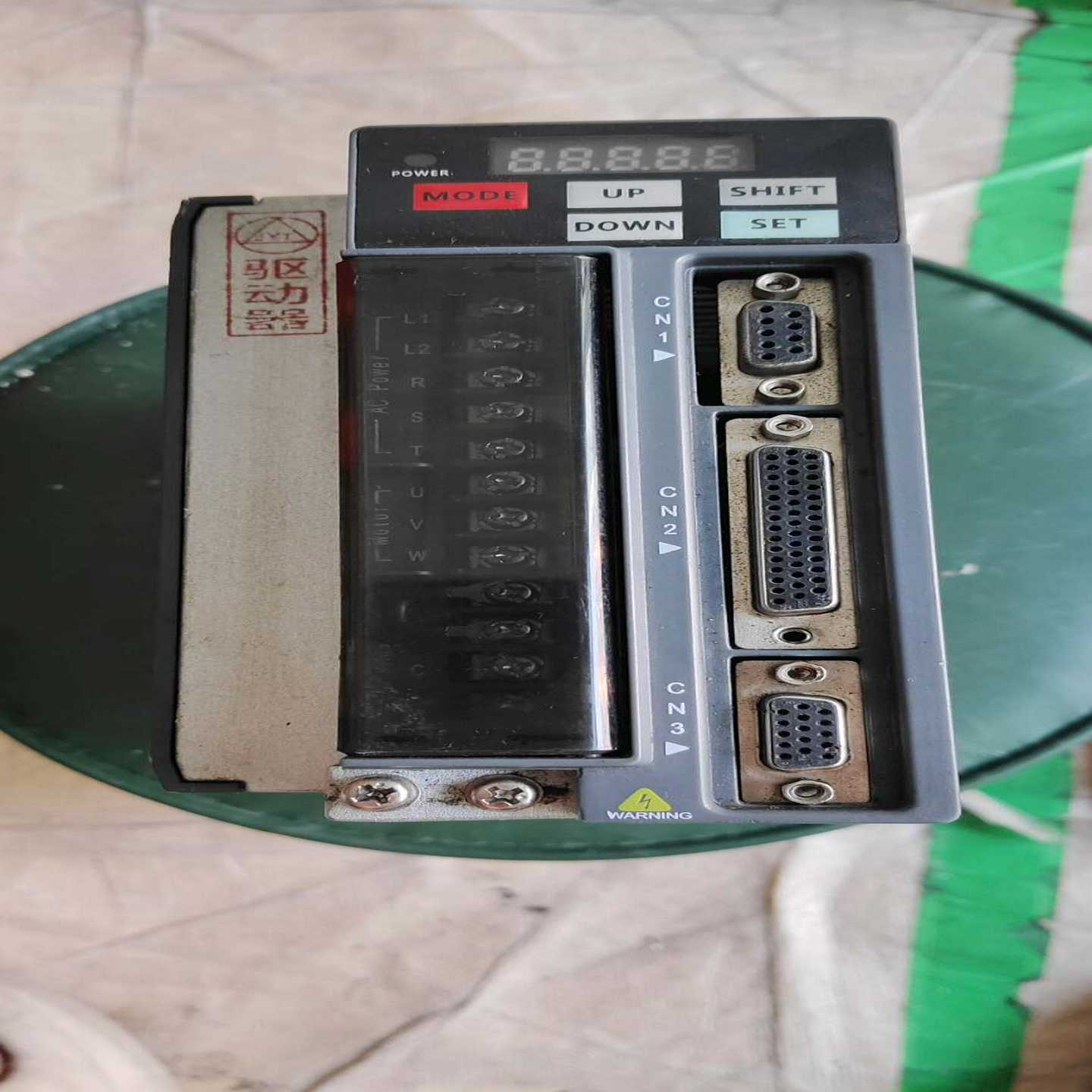 科松伺服驱动器YD8000-2R0-23-B25，2.0kW--议价商品