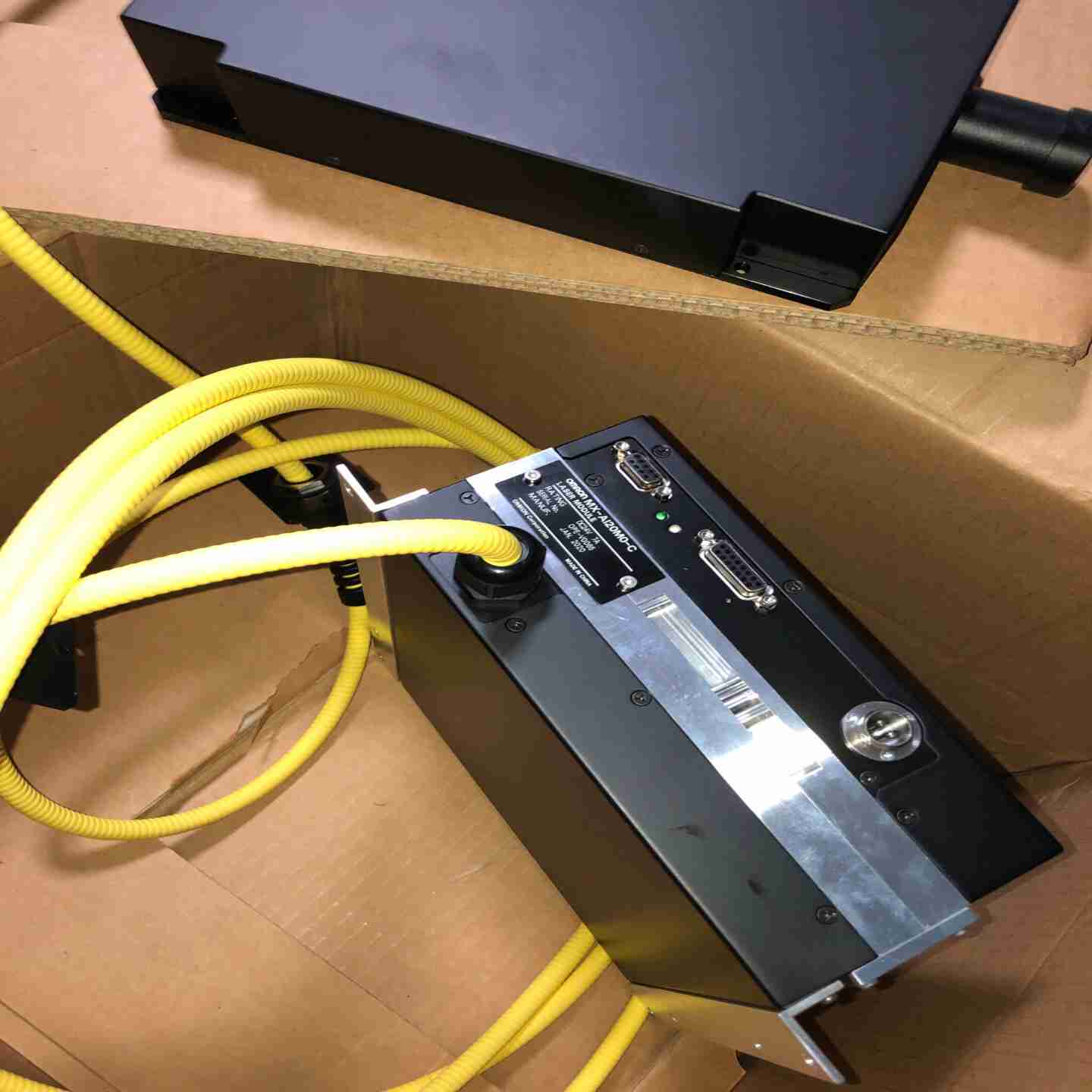 议价-OMRONMX-AI20M0C原装全新正品D激光发生器