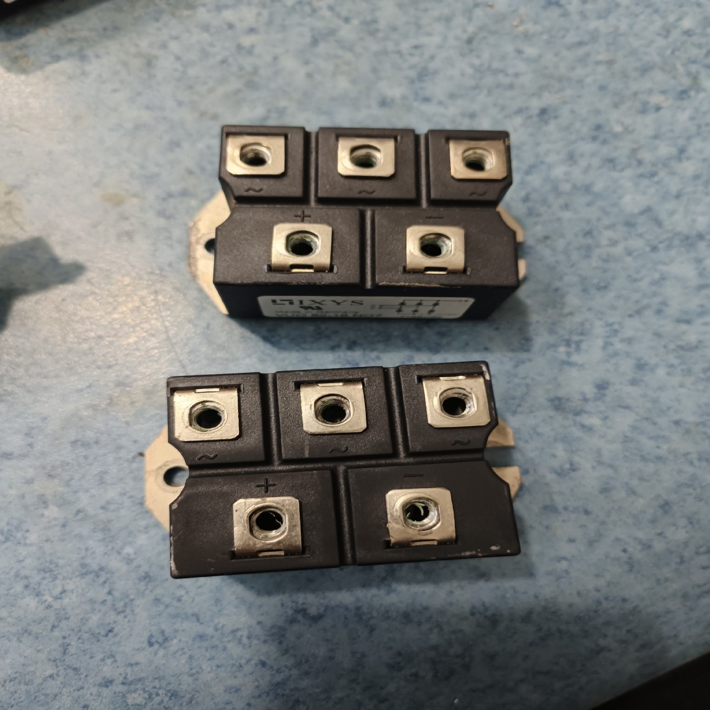 【请询价】VUO82-16NO7拆机 包好  运费自理