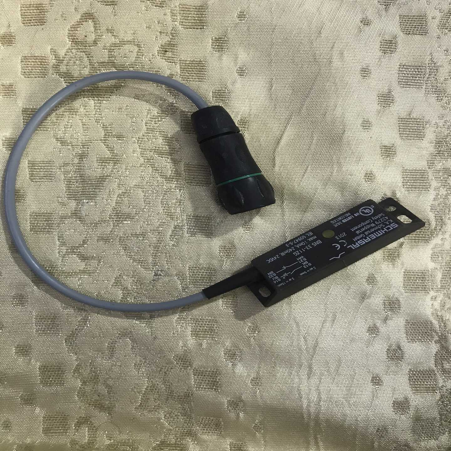 询价270.schmersal施迈赛bns33-11zg安全门开