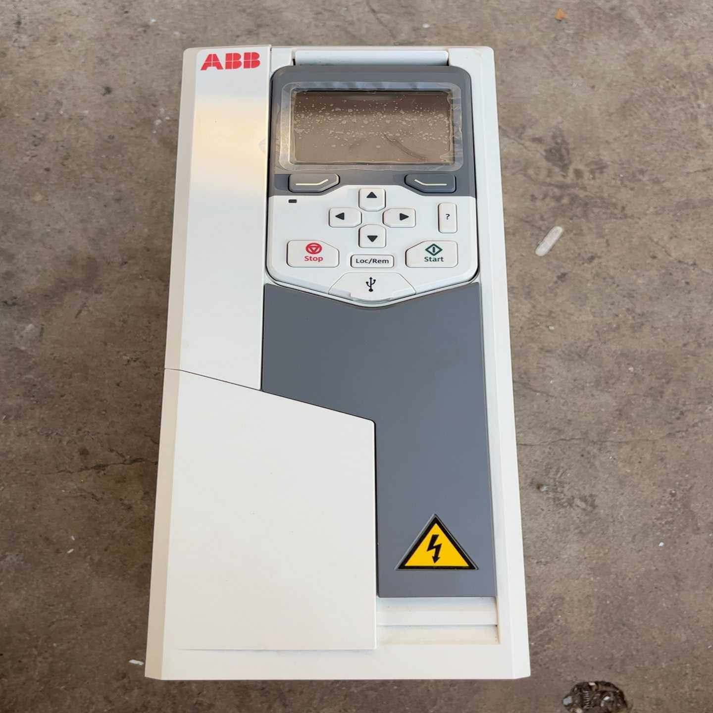 ACS580-01-07A3-4ABBACS580系列(亚飞商行）