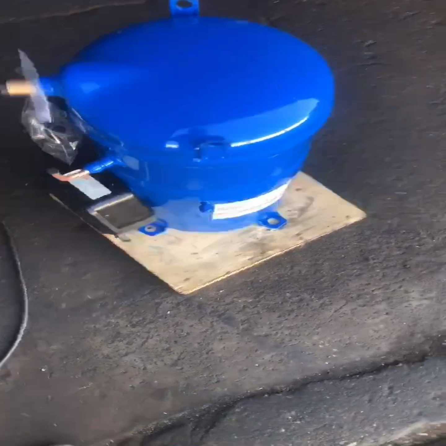 询价丹佛斯15匹空器能热泵压缩机，型号：PSH039A4ALC釆