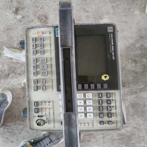 咨询-HP3561A，9成新，机，无拆修