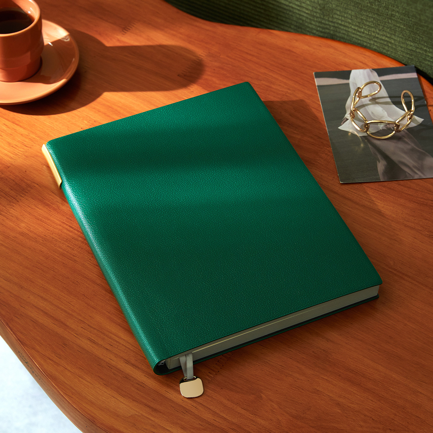 笔记本本子b5商务高档办公用工作会议记录本大号简约精致大学生考