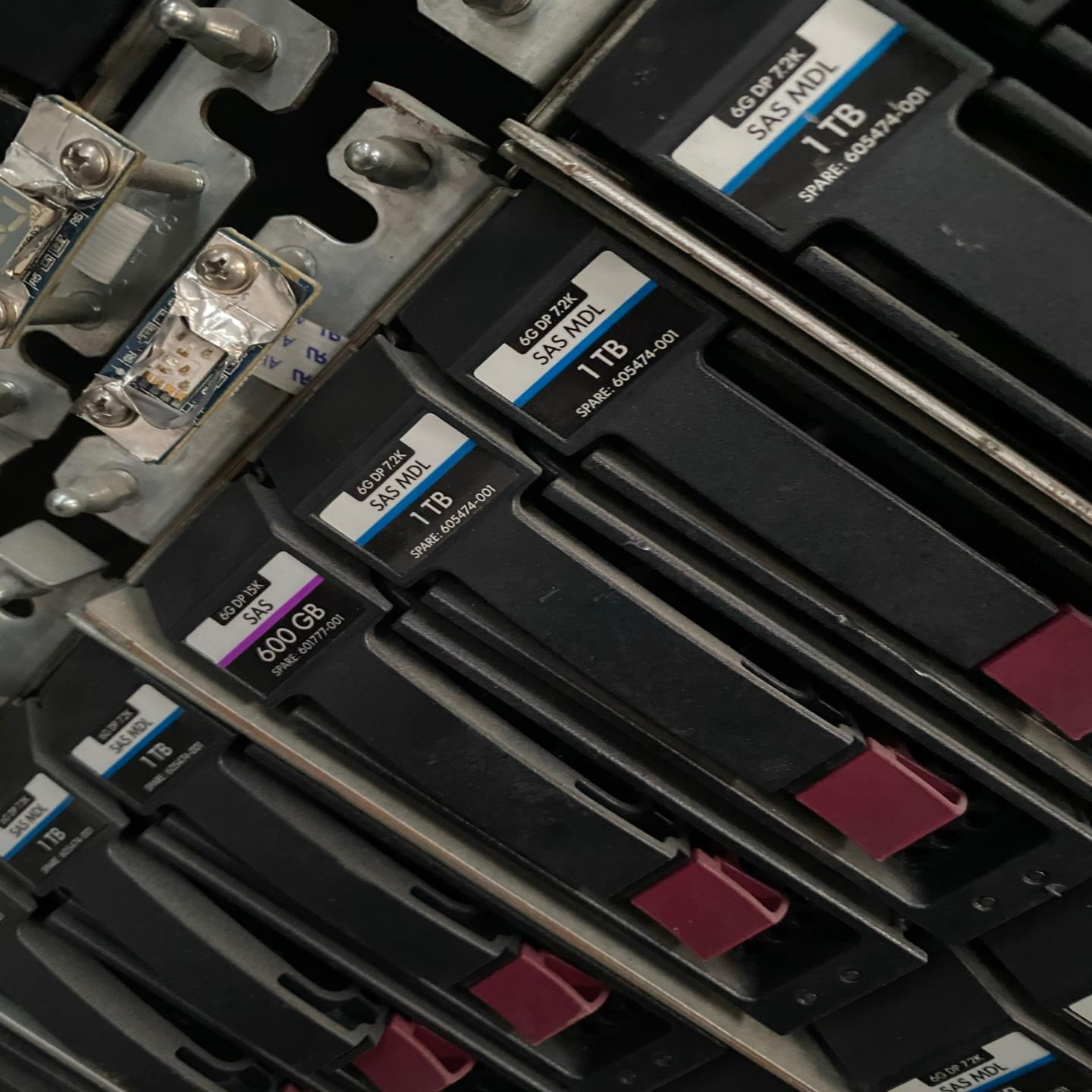 HP惠普 605474-001 AP861A P2000存