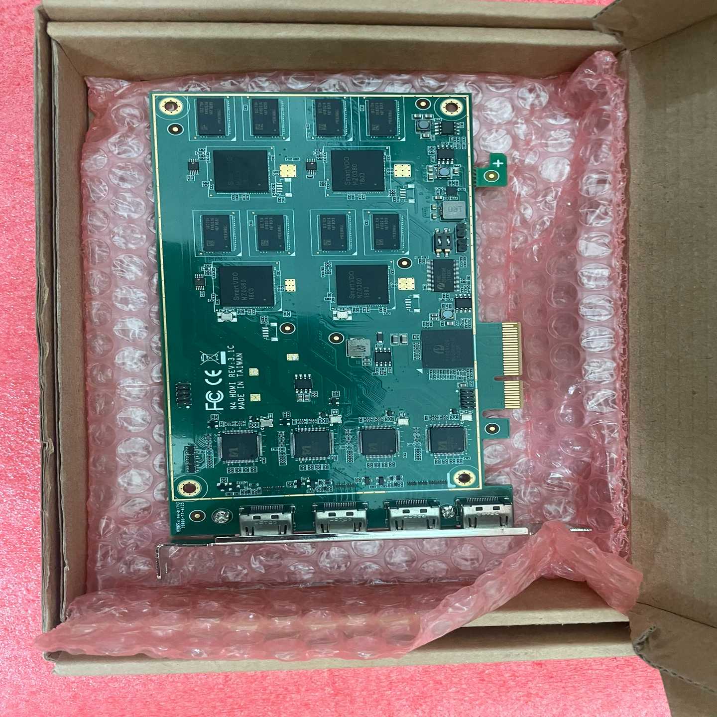 天创恒达TC5C0N4高清视频采集卡--议价商品