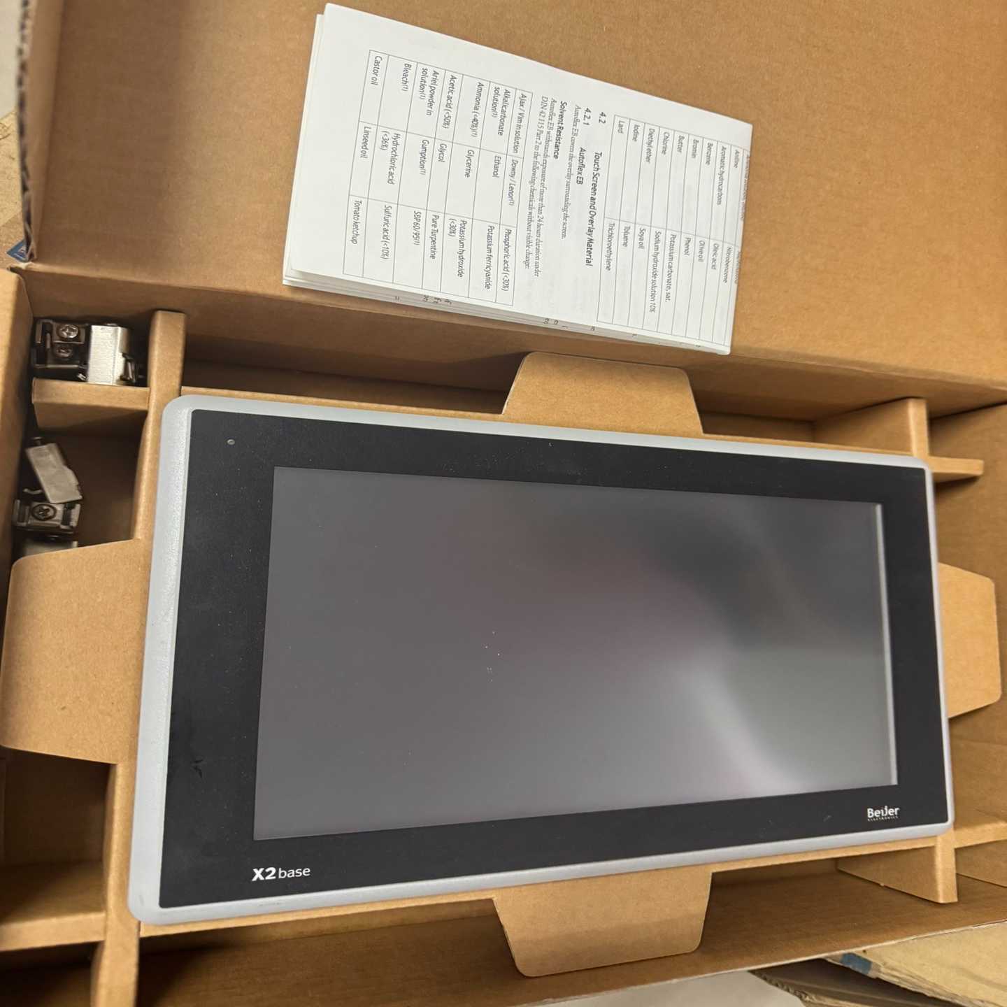 BeiJer北尔X2base10-F2触摸屏95新通电测询价
