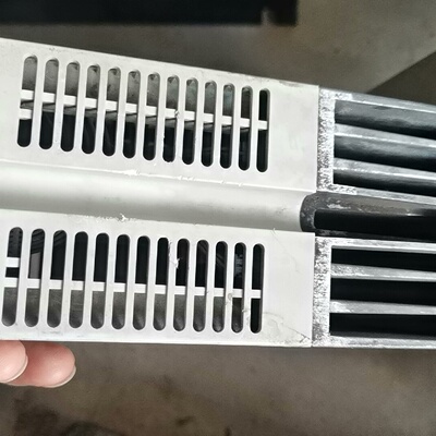 三菱变频器FRS520S0.75KCH拆机缺少下面