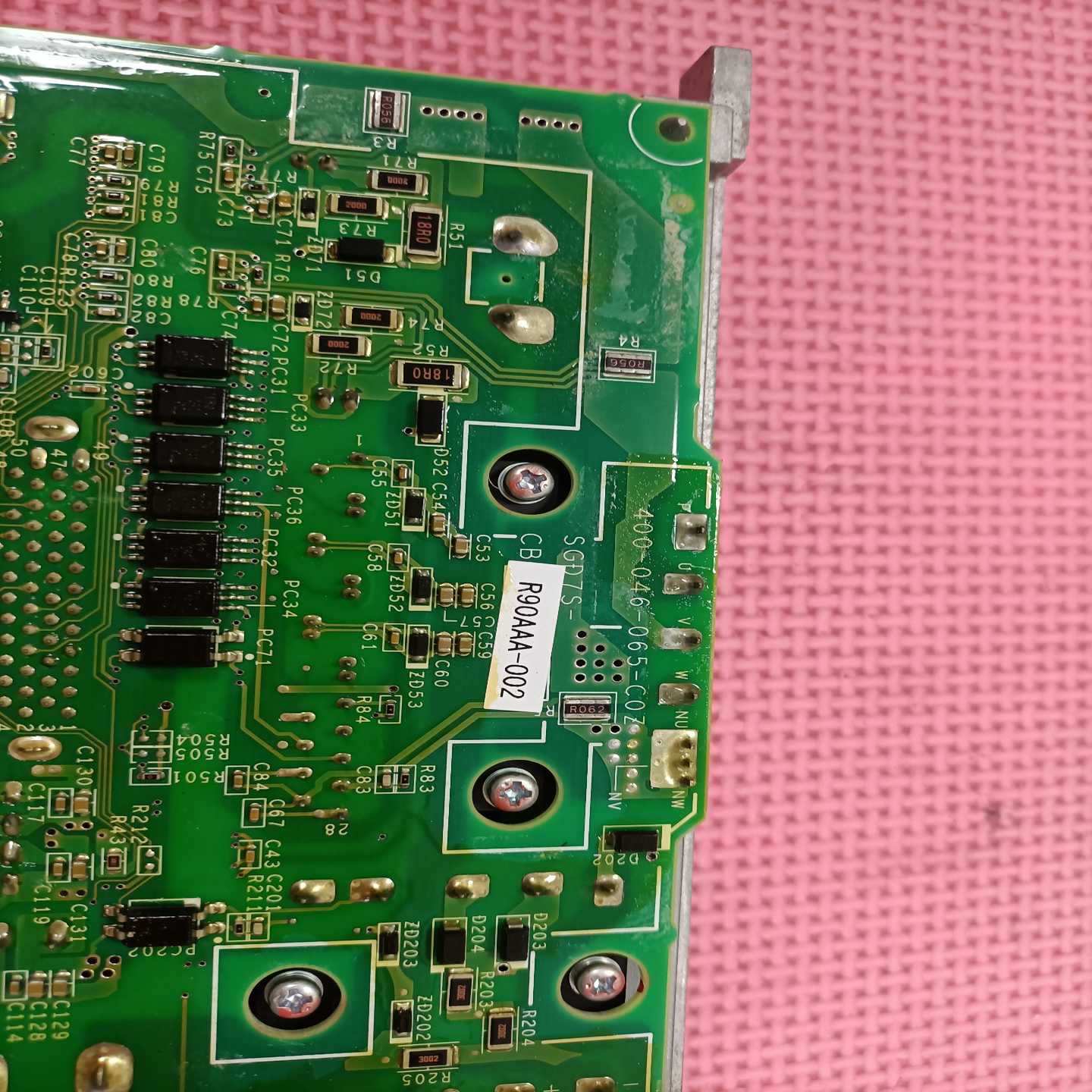 议价SGD7S-CB适用于SGD7S-R90A00A002/R9现货/u维修