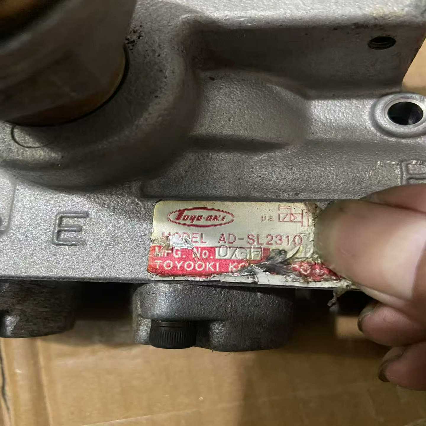 日本丰兴TOYOOKI气动双联电磁阀AD-SL231D，拆机议价