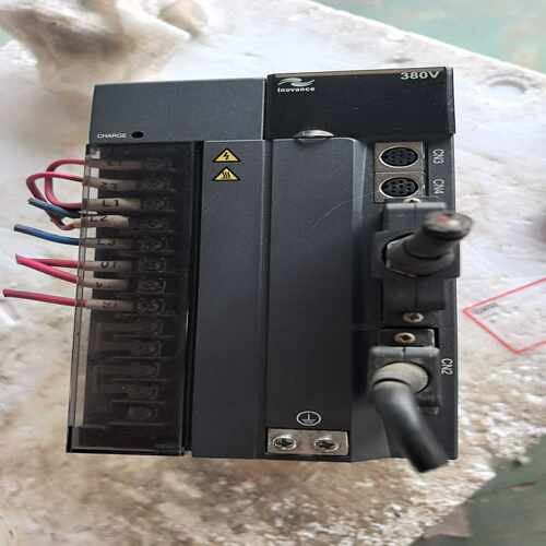 驱动器IS500AT8R4I-212380V