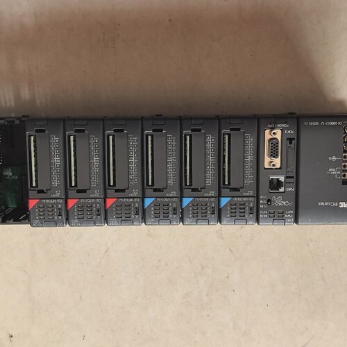 寻“”拆机光洋PLC型号PCK2501CPUD209B