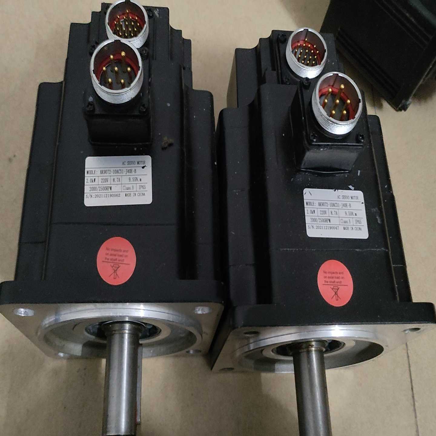 伺服电机AK9072-10AC31-J40E-B，2.0kW