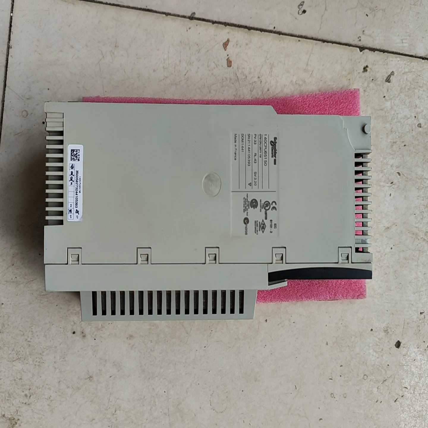 板卡6ES5304-3UB11三张~询价