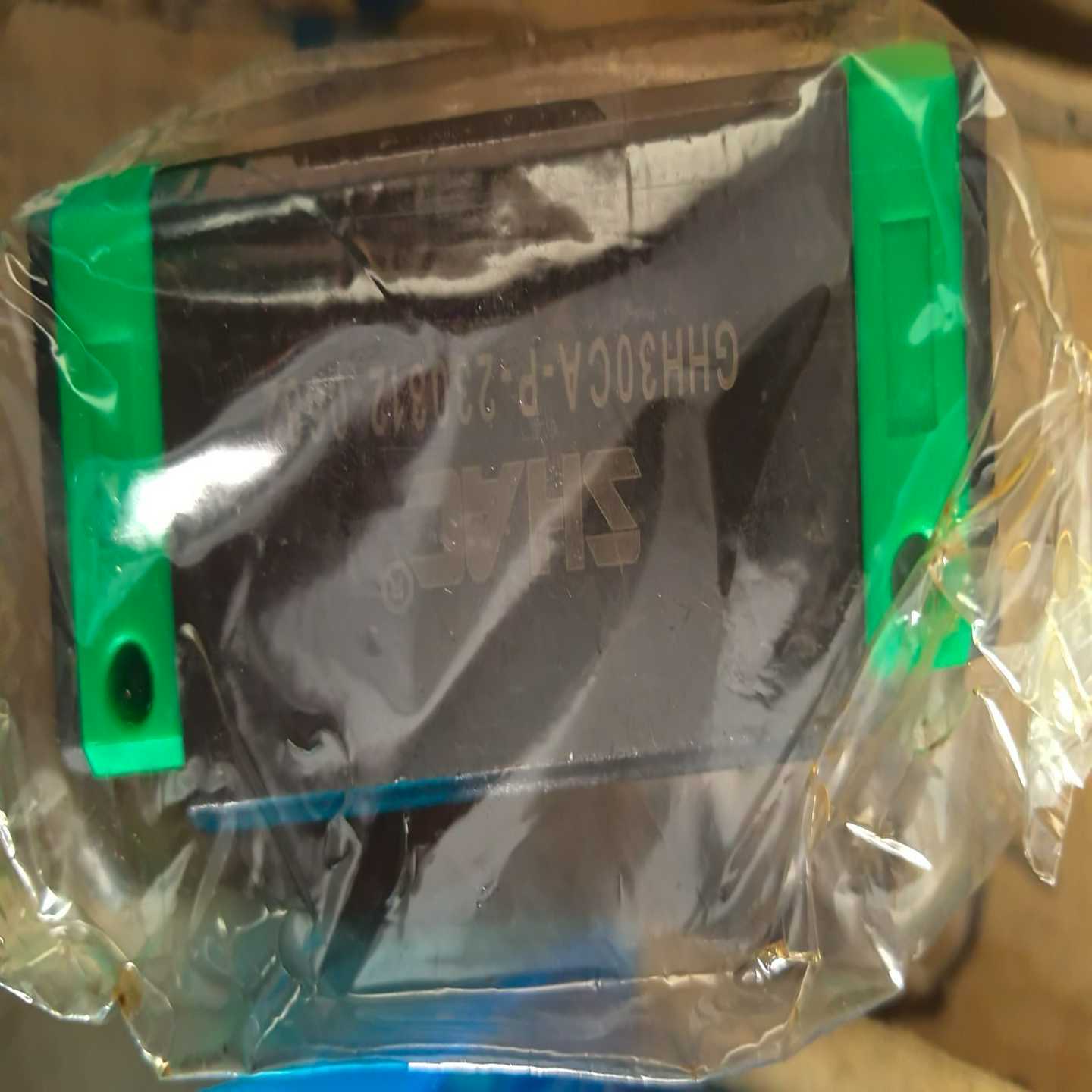 全新台湾鼎翰SHAC导轨滑块GHH30CA-P。无包装。配件--议价商品