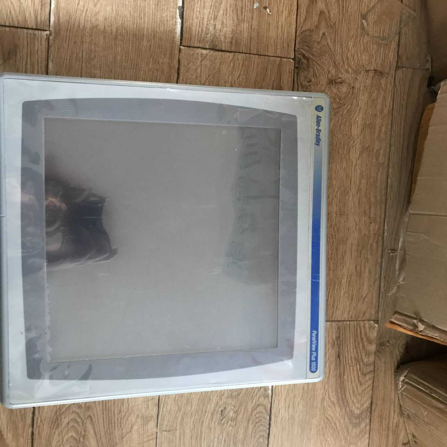 2093-AMP5翻新带外包装调货17000【博航商行】