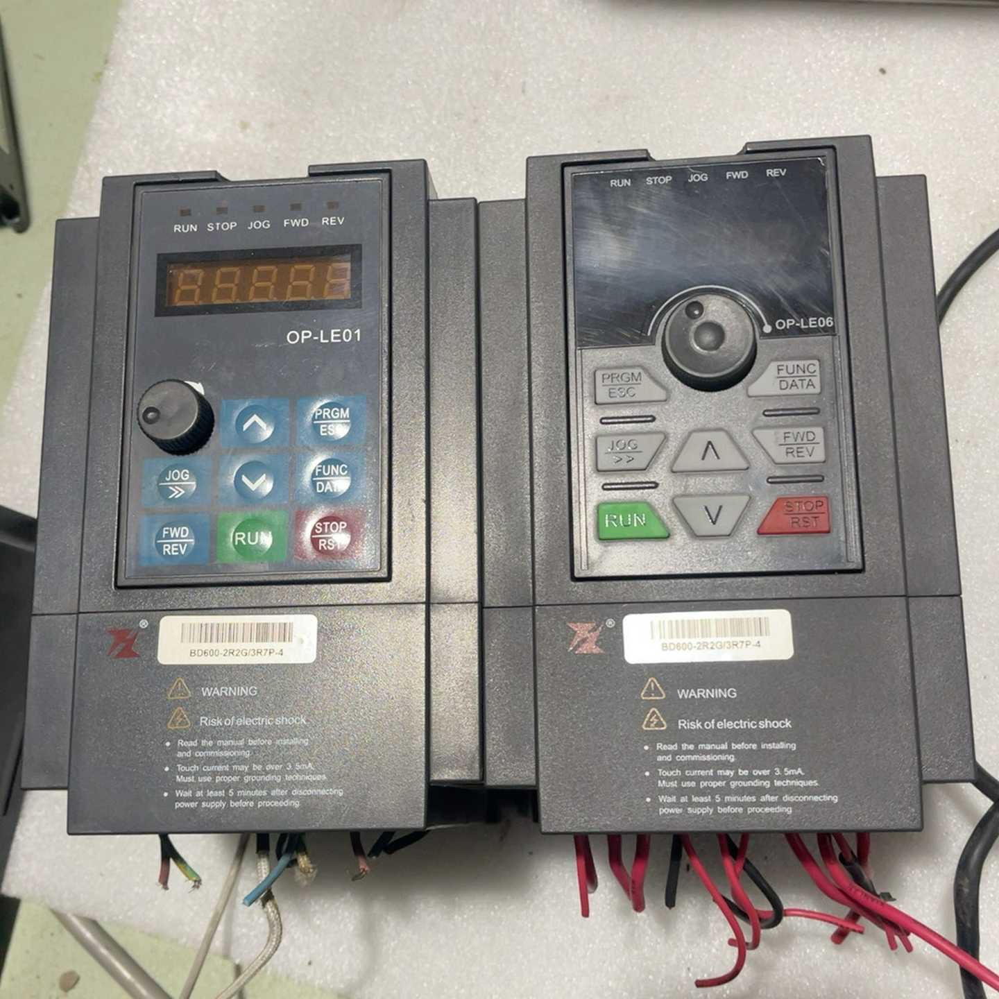 富凌变频器DB600-2R2G/3R7P-4三台2.2kw询价