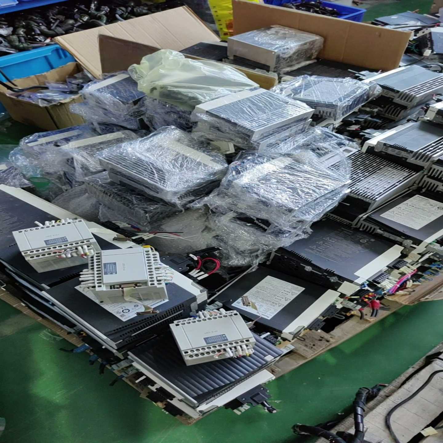 #电机汇川MS1H2-15B30CB-A331ZIS620--议价商品