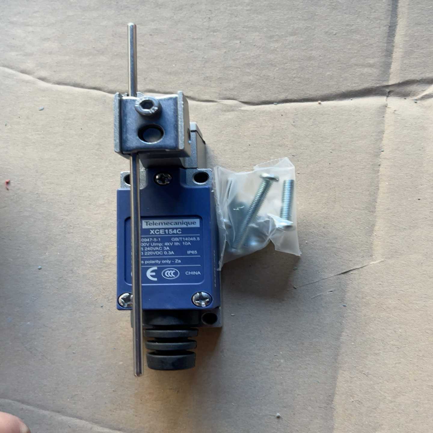 【议价】XCE154C限位开关，