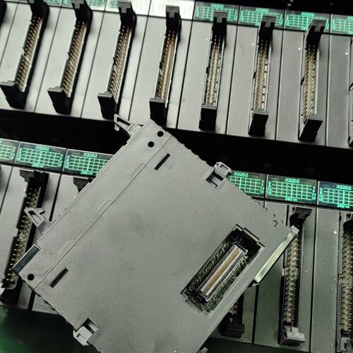 议价扩展输入单元模块AFP7X32D2议价