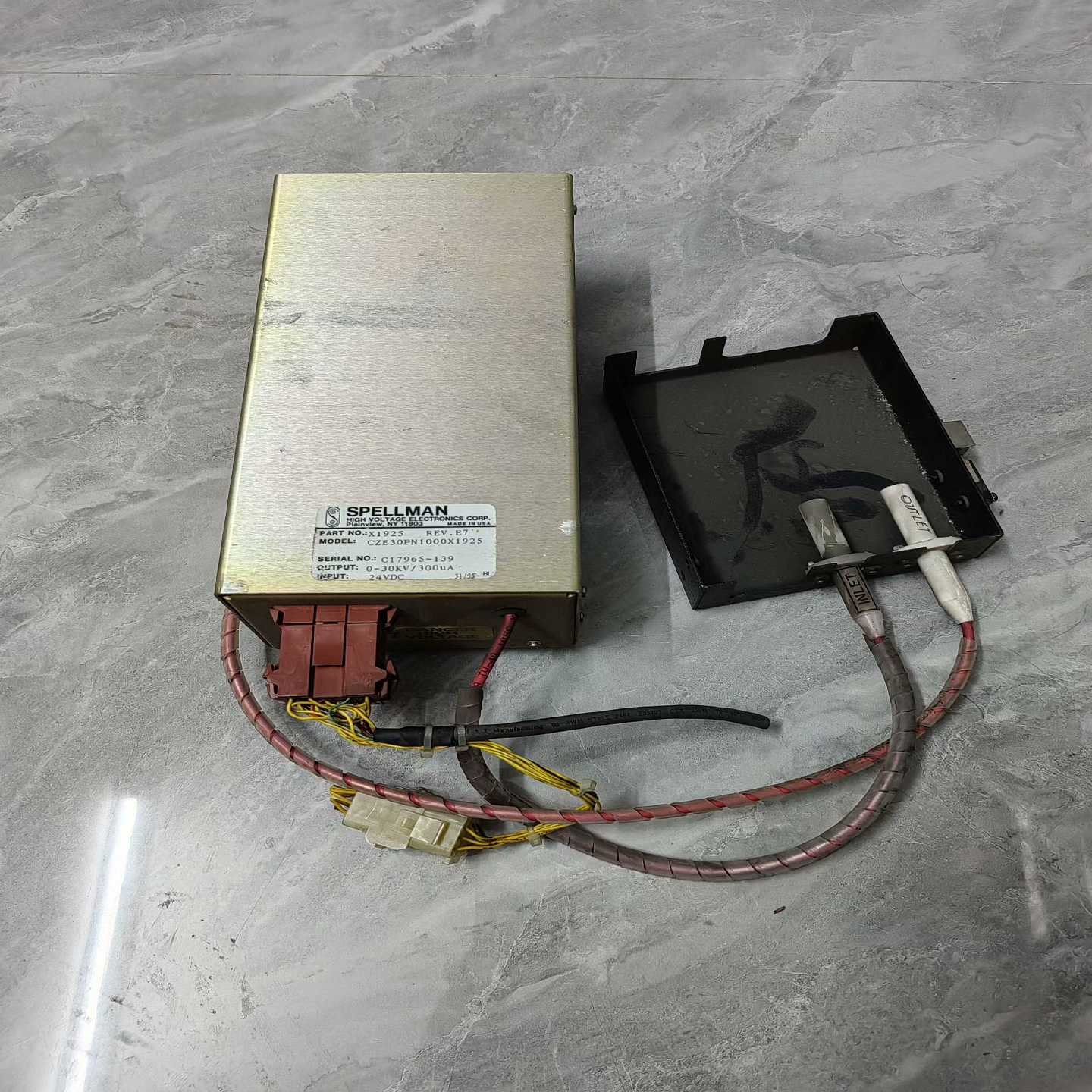CZE30PN1000X1925 SPELLMAN 高压电源~询价