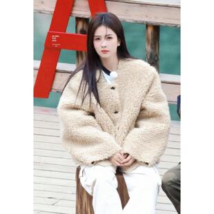 白鹿白梦妍同款羊羔毛外套女秋冬新款宽松休闲皮毛一体毛绒厚上衣