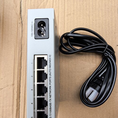 询-CentreCOM安奈特FS705TXV2五口工业交换机