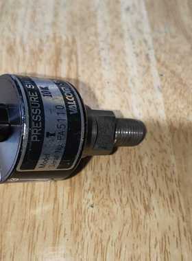二手VALCOM压力传感器，型号PA5110，带线缆接口，外--议价商品