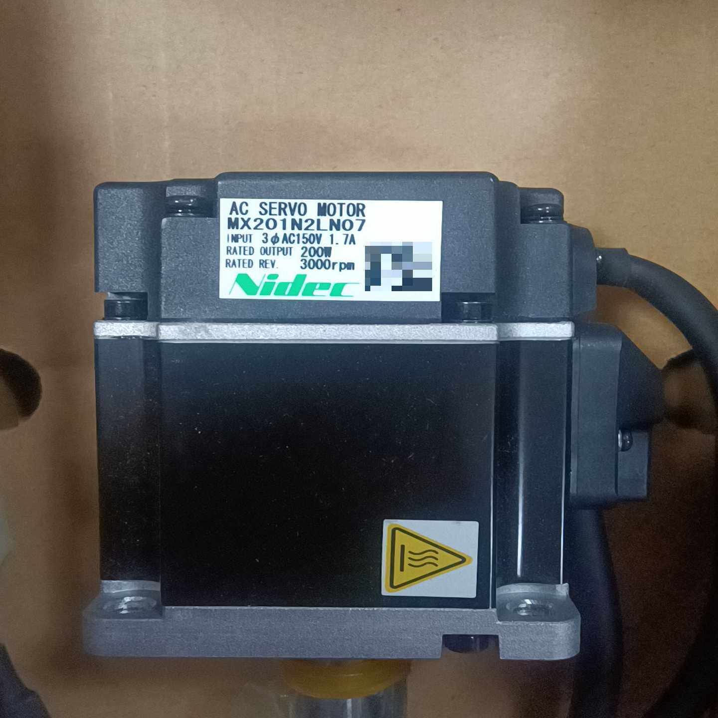 询价三协伺服驱动器200WMX201N2LN07全新带