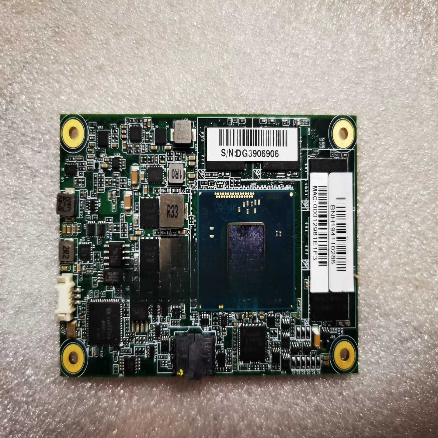 英威腾驱动器、DA180－S2R8SG0、6台成色如图功能包~询价