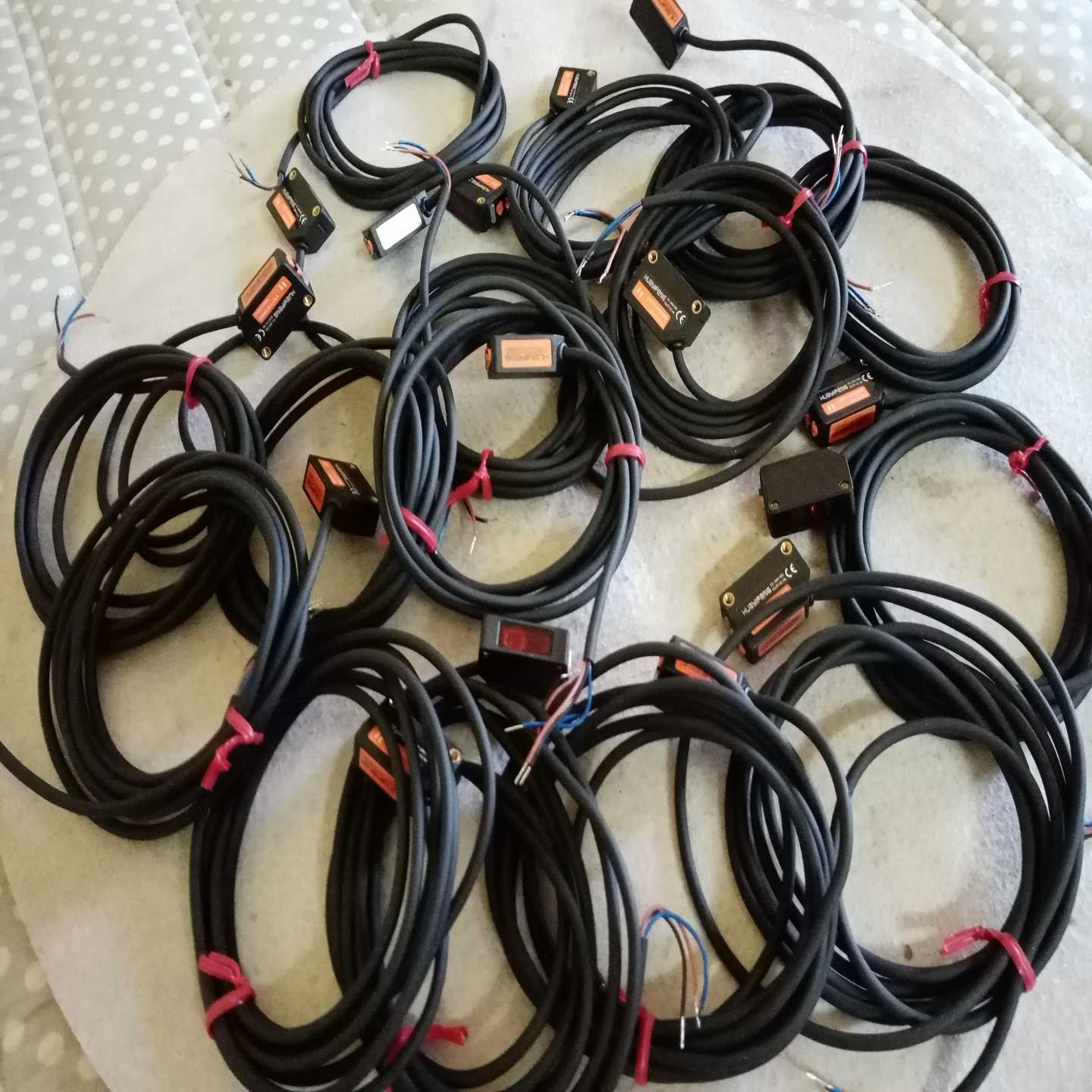 全新正品华怡丰LS211-D100ND传感器现货15条，实--议价商品