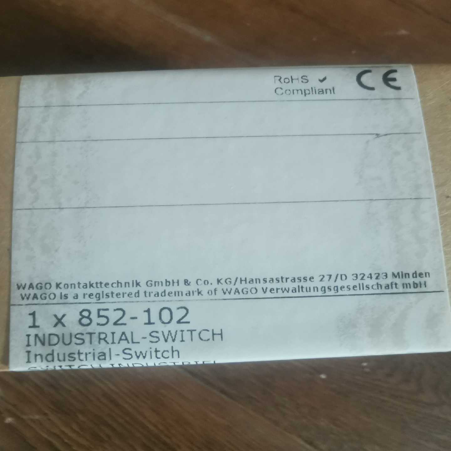 询价~万可  交换机 852-102