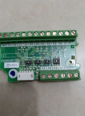 议价变频器端子板 SA537788-01 实物图