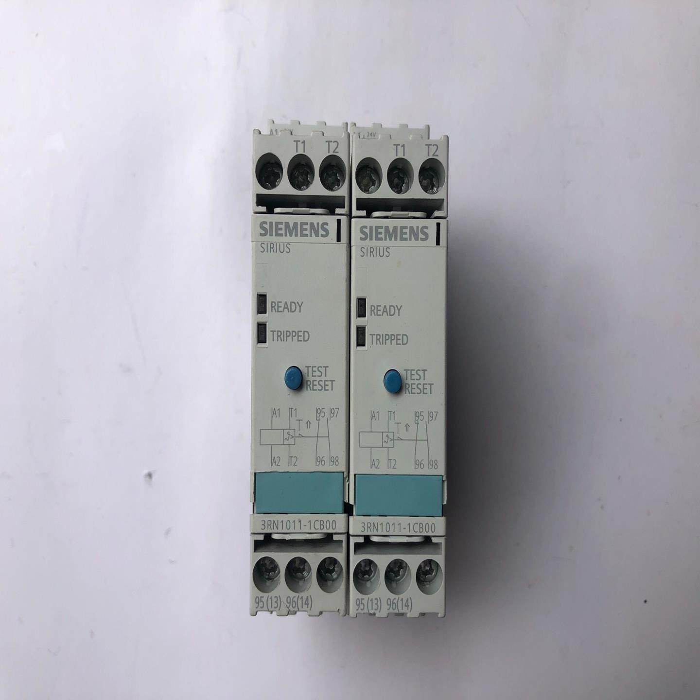 西门子继电器3RN1011-1CB00，拆机现货实拍，底座有--议价商品
