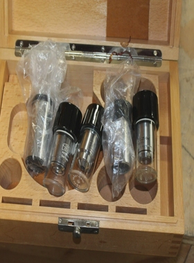 LOTOF6MicroscopelensesObjectivesCarlZeiss/Wildheerb