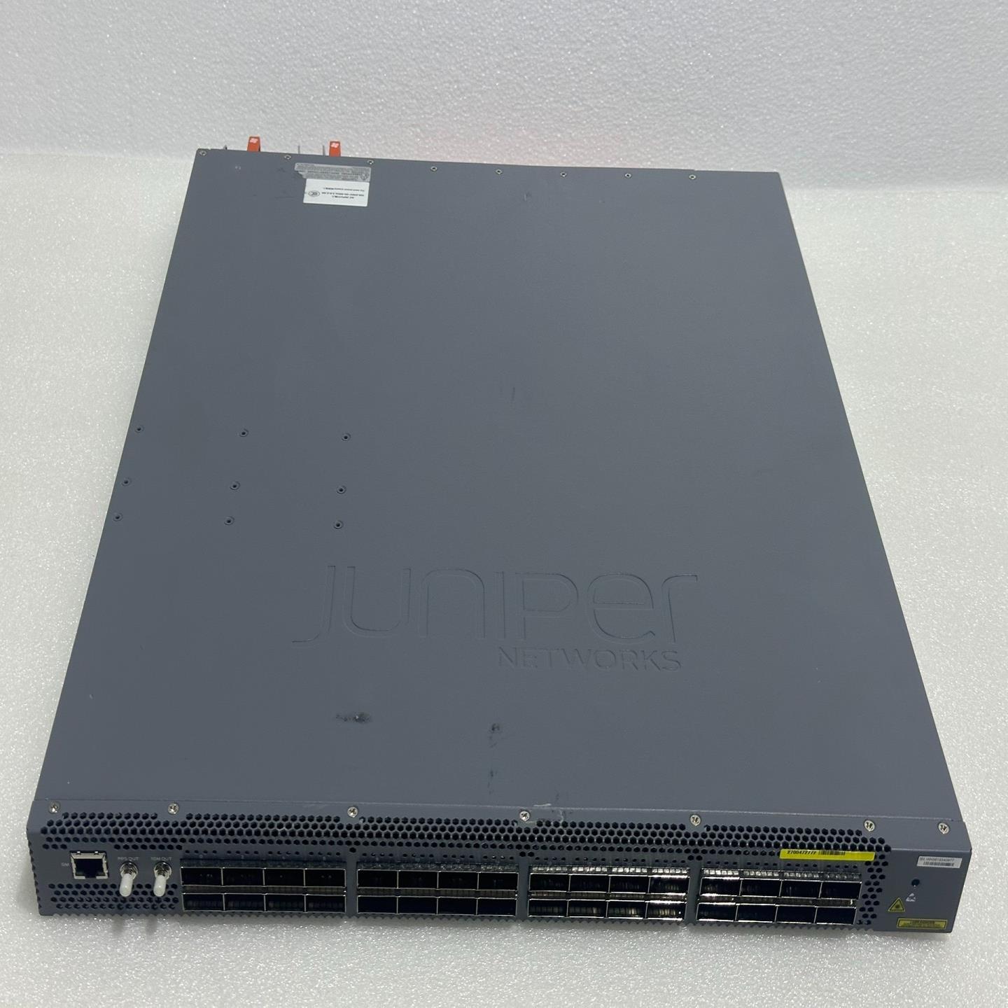 QFX5200-32C-AFO