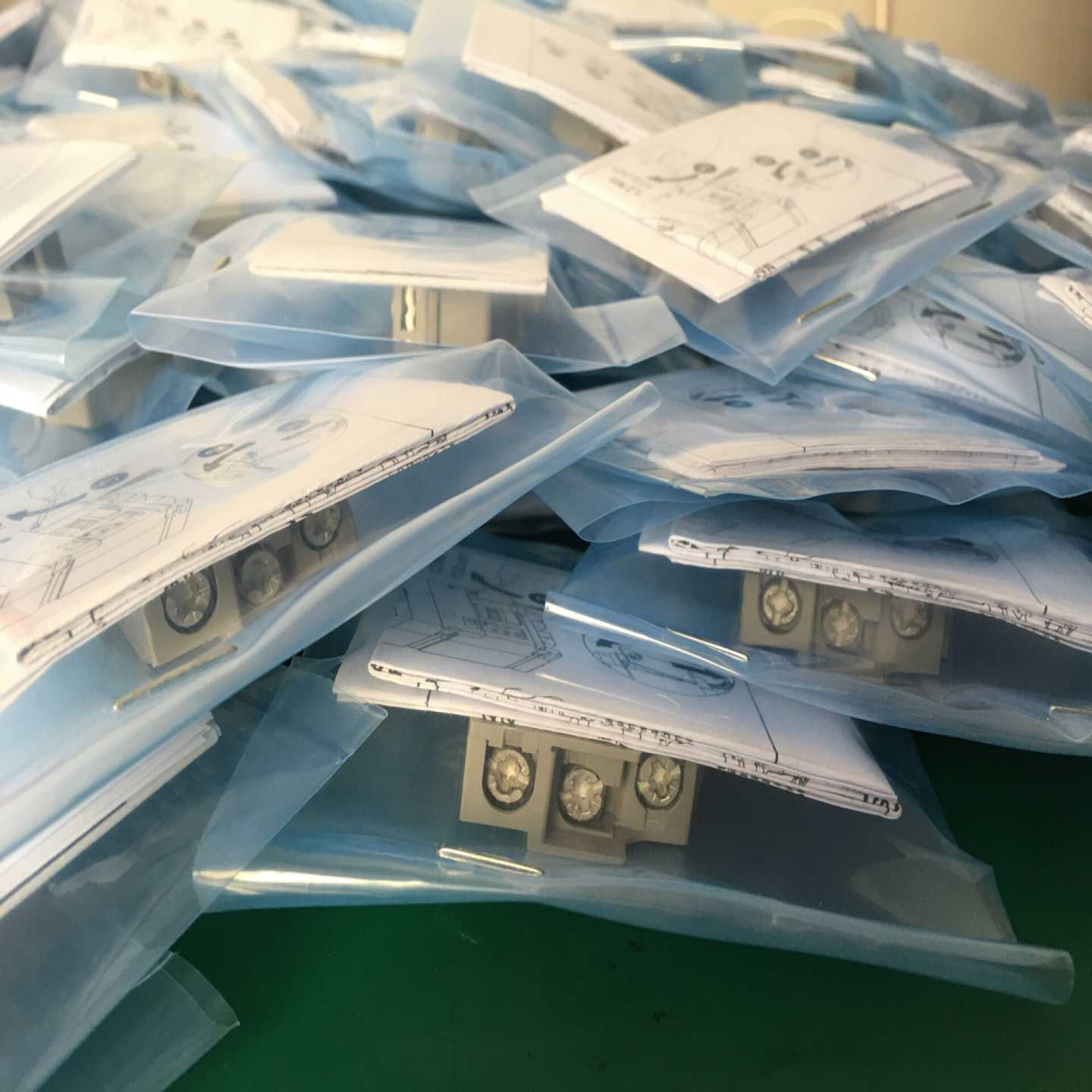 接触器LC1D11500M5CAC220V询价