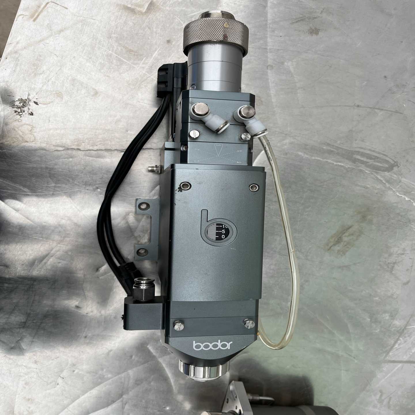 询价bodor邦德自动调焦激光头BG2.100.125.101，