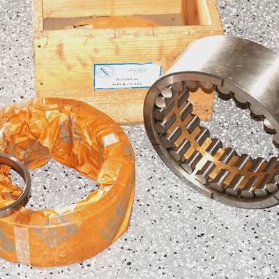 NEW STEARNS STAFFORD AD4751D 2ORA BEARING SET