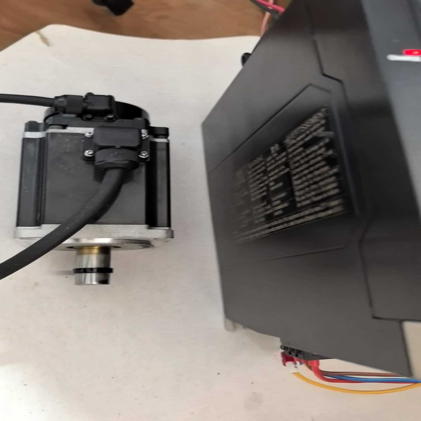 R88D-1SN04H-ECT-06，1.4版本--议价商品