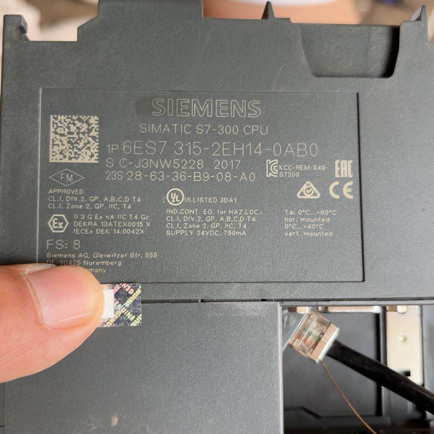 西门子S7-300 PLC一套，包含CPU315-2PN/D--议价商品